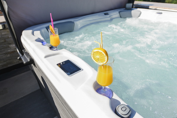 Jacuzzi 1